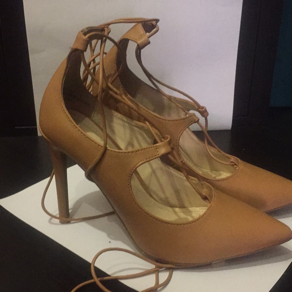 Anne Mitchell Neutral Stilettos